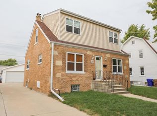 7530 29th Ave, Kenosha, WI 53143