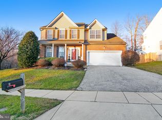 2 Stone Garden Ct, Owings Mills, MD 21117
