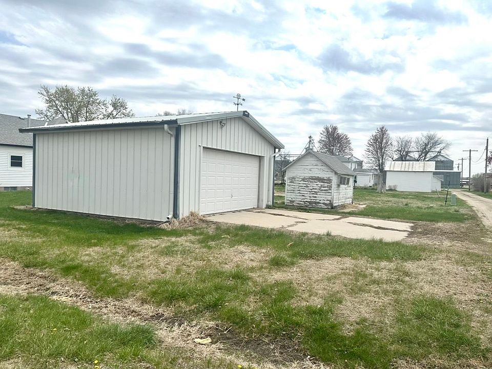 2nd image of 345 N Cuming St