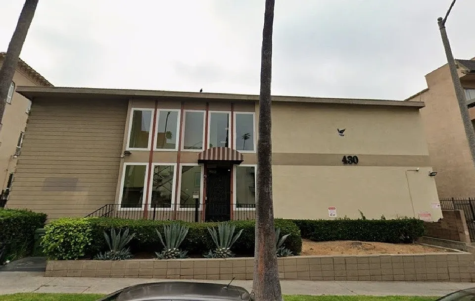 430 S Mariposa Ave #1