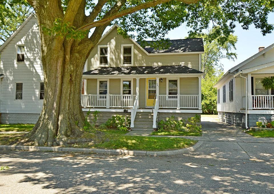 1st image of 941 Pennoyer Ave
