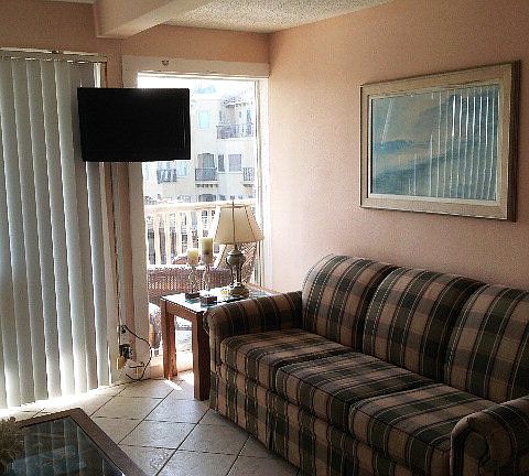 4th image of 6201 Padre Blvd Ste 211