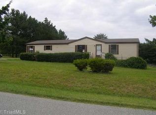 4402 Saddlebranch Dr, Gibsonville, NC 27249