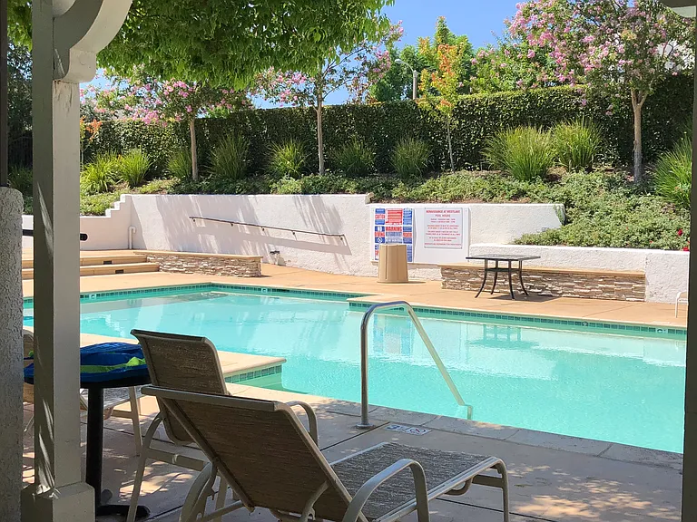 Community pool