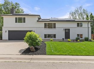 6542 Iris St, Arvada, CO 80004