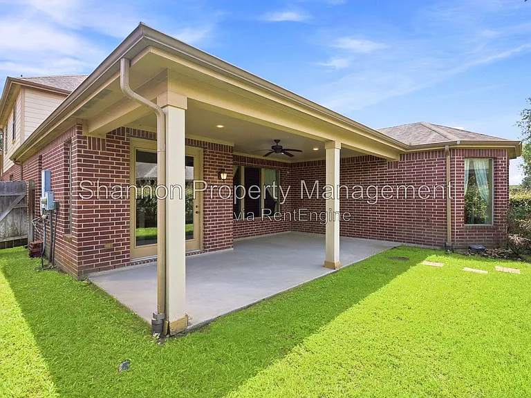 11119 Hayden Falls Dr — Photo 32