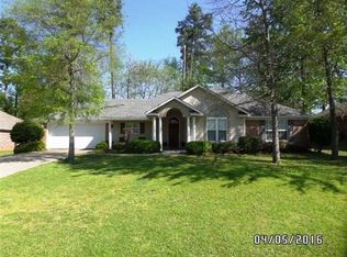 318 Longleaf Dr, Flowood, MS 39232