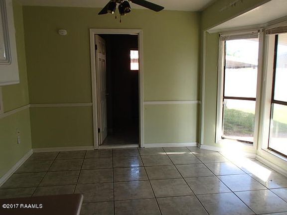 4th image of 131 Brockton Dr