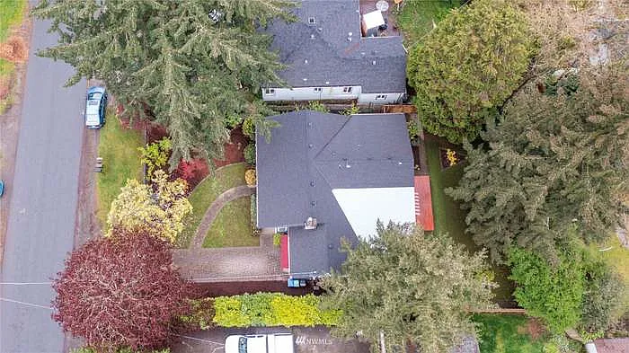 4 bed, 1426 sqft, $4,950 — Photo 3