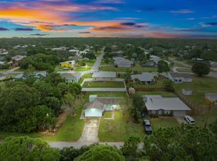836 19th Pl SW, Vero Beach, FL 32962