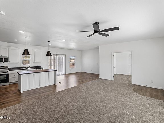 3rd image of 52878 W Wildwood Road