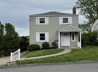 3309 Woodvue Dr, Pittsburgh, PA 15227