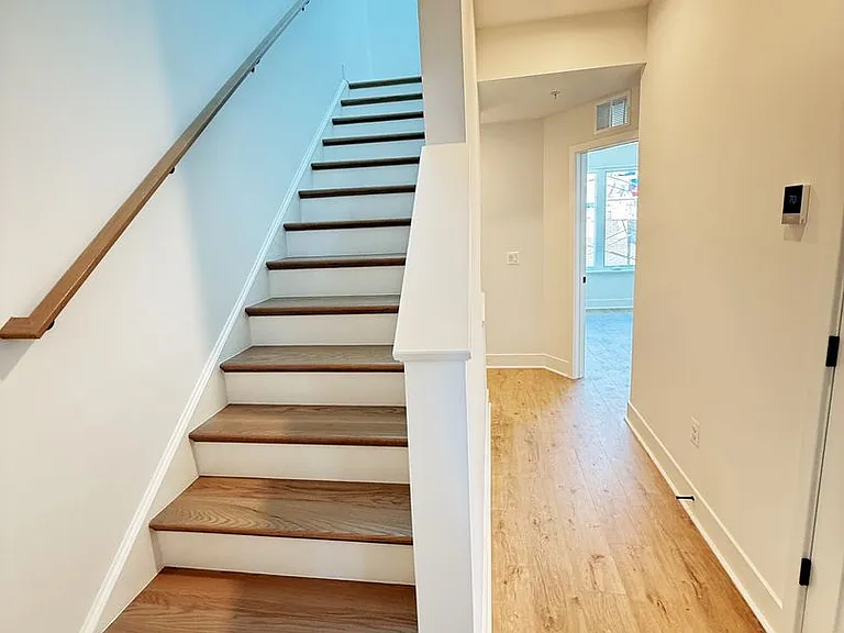 33 Lower Service Ct NW — Photo 35