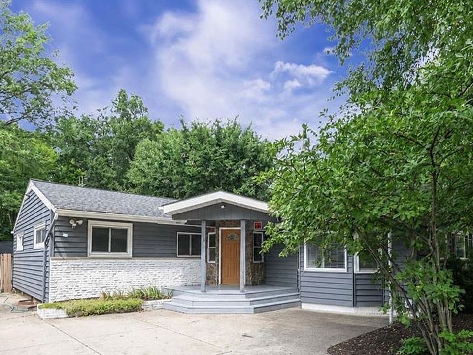 1st image of 25462 Hilliard Blvd
