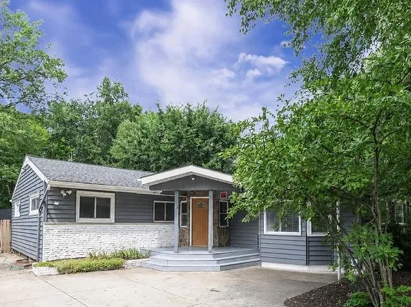 25462 Hilliard Blvd, Westlake, OH 44145