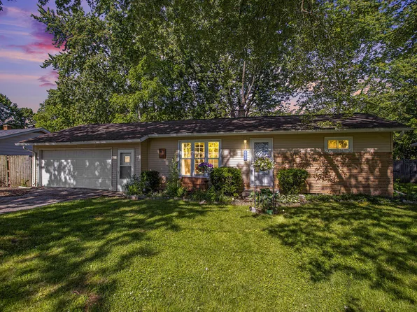 8820 Windwood St, Portage, MI 49002