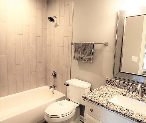 This is the bathroom that is part of the suite.