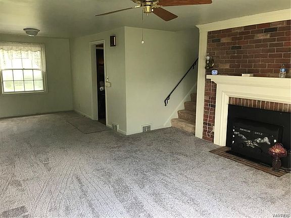 3rd image of 291 Niagara Falls Blvd