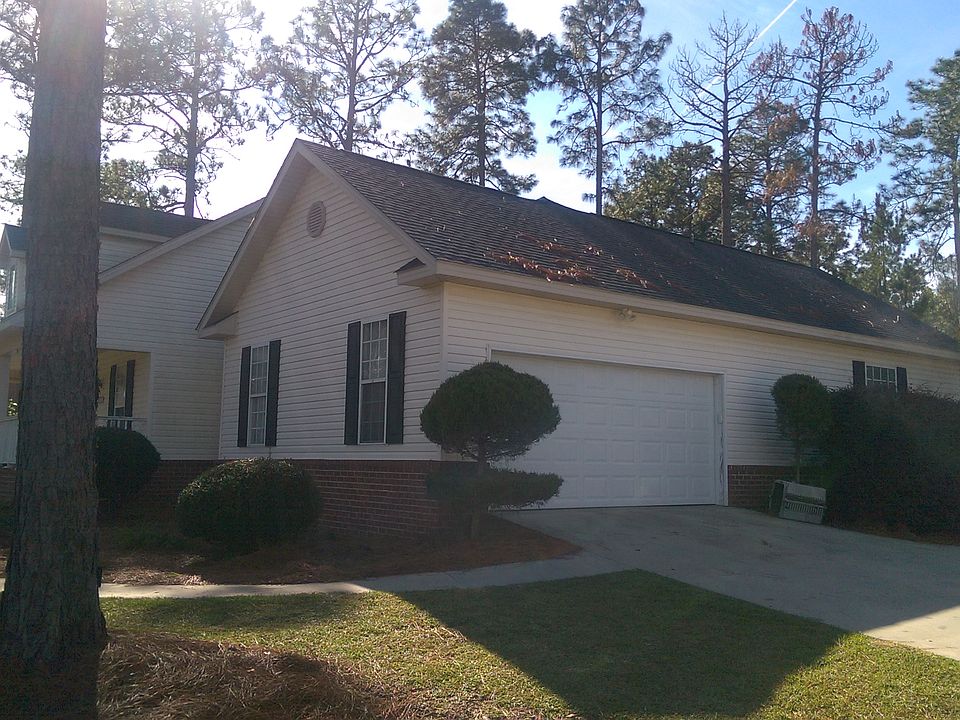 2nd image of 501 Parrish Rd