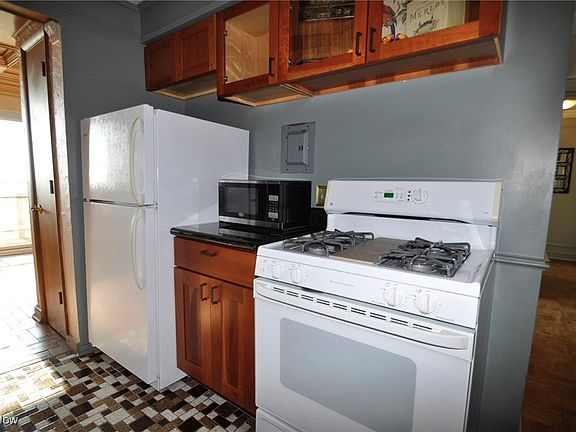 5th image of 12900 Lake Ave APT 1916