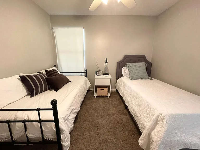 Kristin Ln — Photo 18