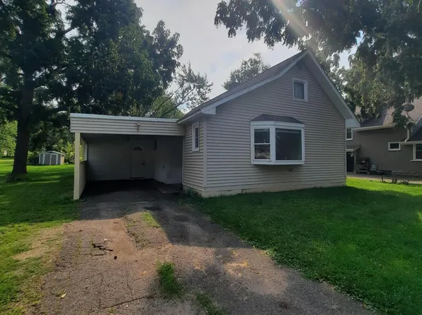 116 S Church St, Woodville, WI 54028