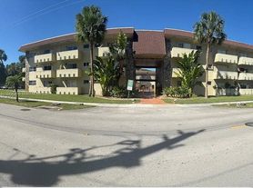7505 SW 82nd St