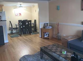 9631 Brandy Ct APT 4, Des Plaines, IL 60016