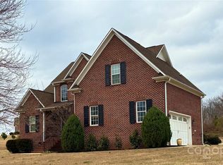 1127 Black Beauty Trl, Rockwell, NC 28138