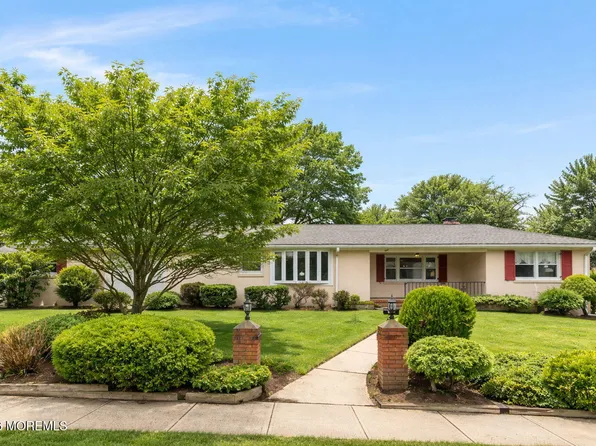 1 Riverview Avenue, Rumson, NJ 07760