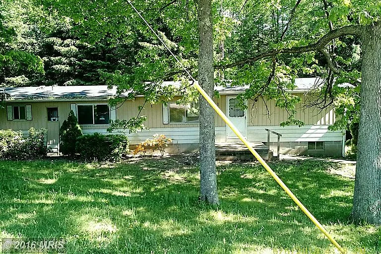 3008 Hutton Rd photo 1