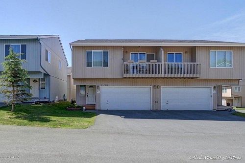 1st image of 17516 Silverwood Way