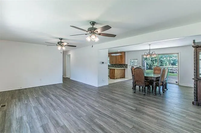 3025 Orchard Ln — Photo 4