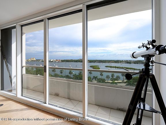 4th image of 529 S Flagler Dr APT 10F