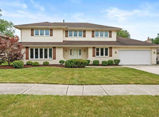 8235 W 138th St, Orland Park, IL