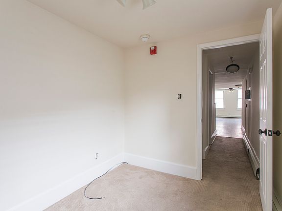 2nd image of 1526 Christian St #1