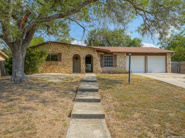 7022 FOREST MEADOW ST, San Antonio, TX 78240