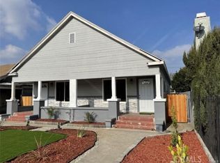 1025 W 54th St, Los Angeles, CA 90037