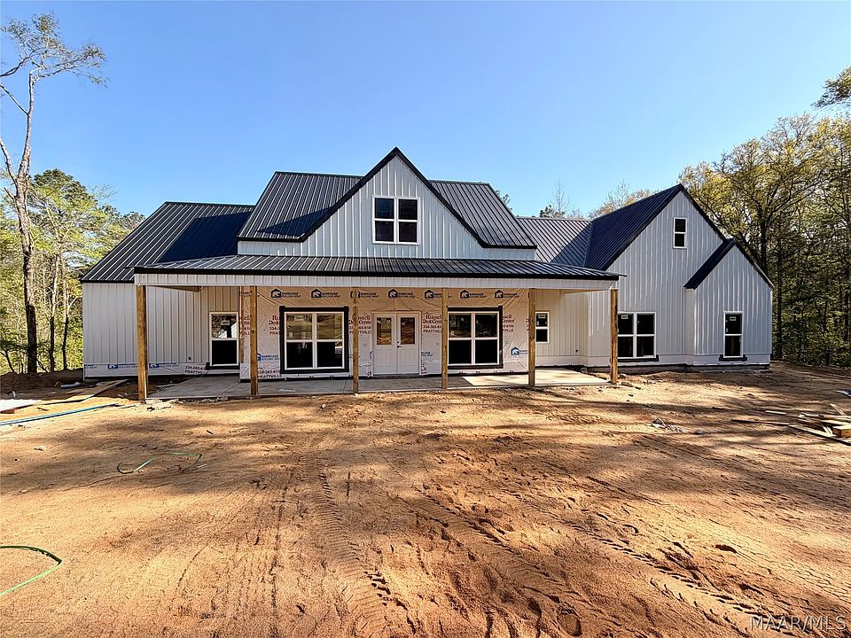 2nd image of 80 Whipporwill Rd