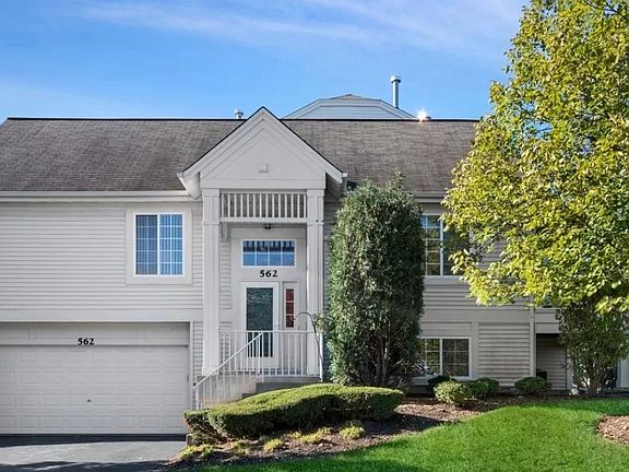 4th image of 562 S Rosehall Ln #562