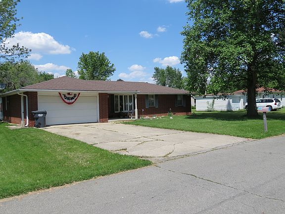 Nice Yard with Mature Tree