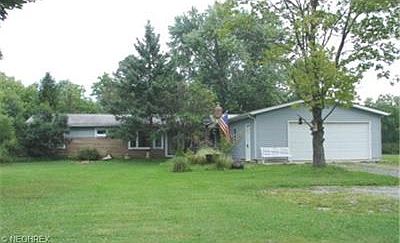 2nd image of 8636 N Spring Valley Park Dr