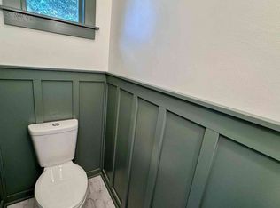 459 Maryland Ave, Saranac Lake, NY 12983