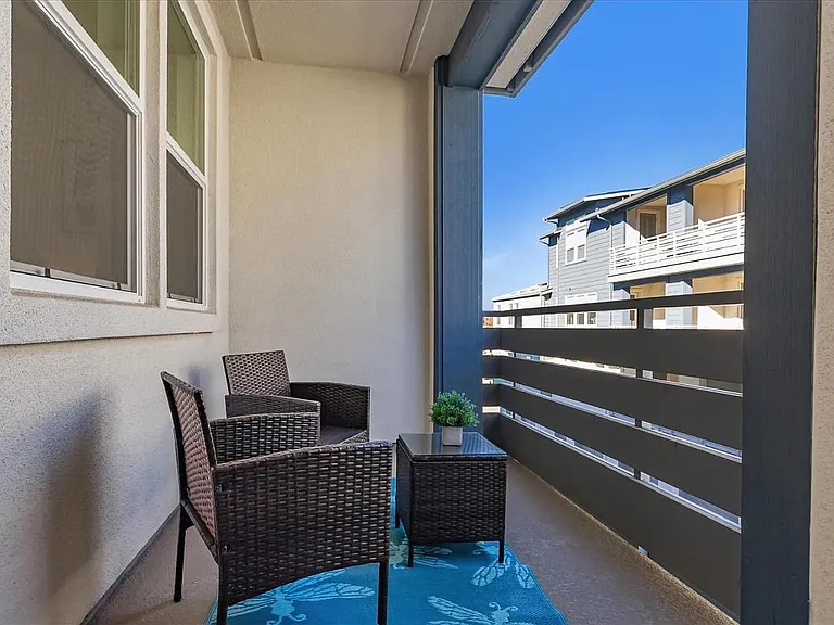 379 Lundy Pl — Photo 30