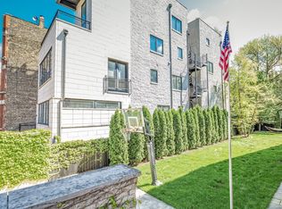 1819 N Halsted St, Chicago, IL 60614