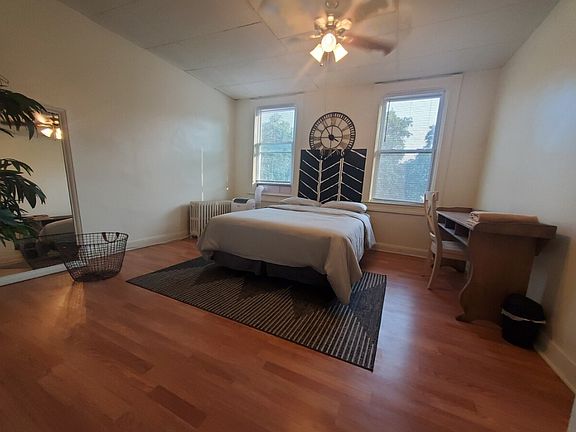 bedroom with views of the park