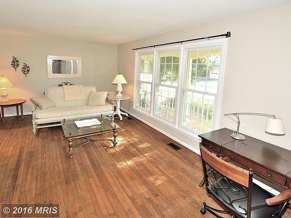 2nd image of 21741 Rolling Woods Pl