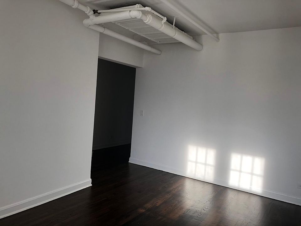 1st image of 602 Sheridan Sq #Garden