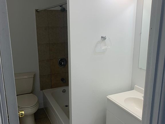 3rd image of 1426 S Cicero Ave #108