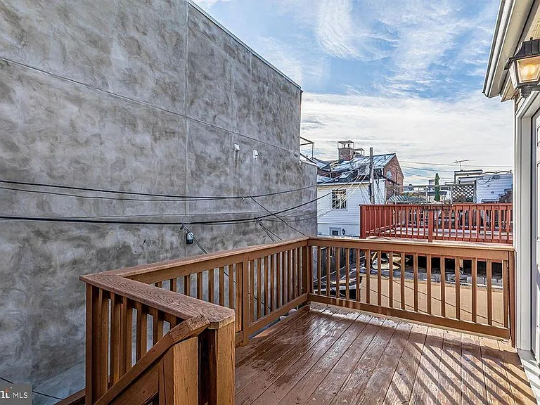 921 S Charles St #2 — Photo 20